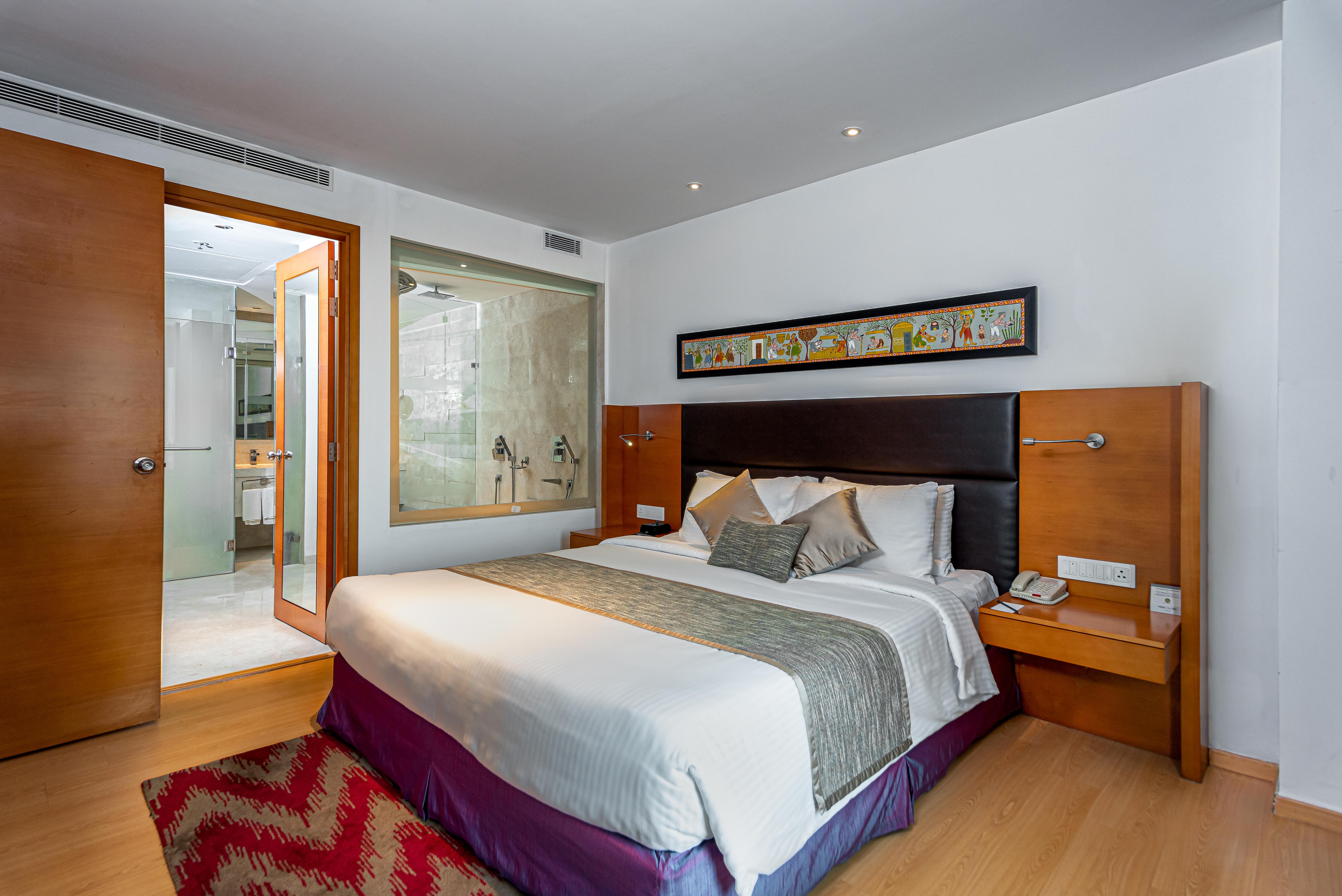 Mercure Hyderabad Kcp Banjara Hills, An Accor Hotel Exterior photo A bedroom at the Park